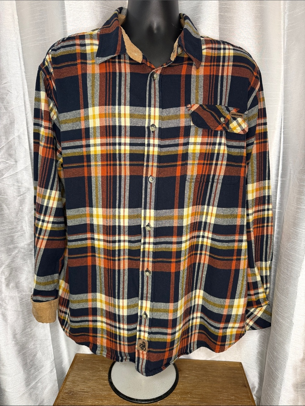 Legendary Whitetails Flannel Shirt Cotton Button Up Plaid Long Sleeve Mens XL